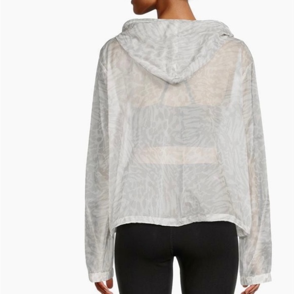 ✨GOOD AMERICAN Icy Leopard Print Windbreaker Jacket✨ NWT - Picture 3 of 16